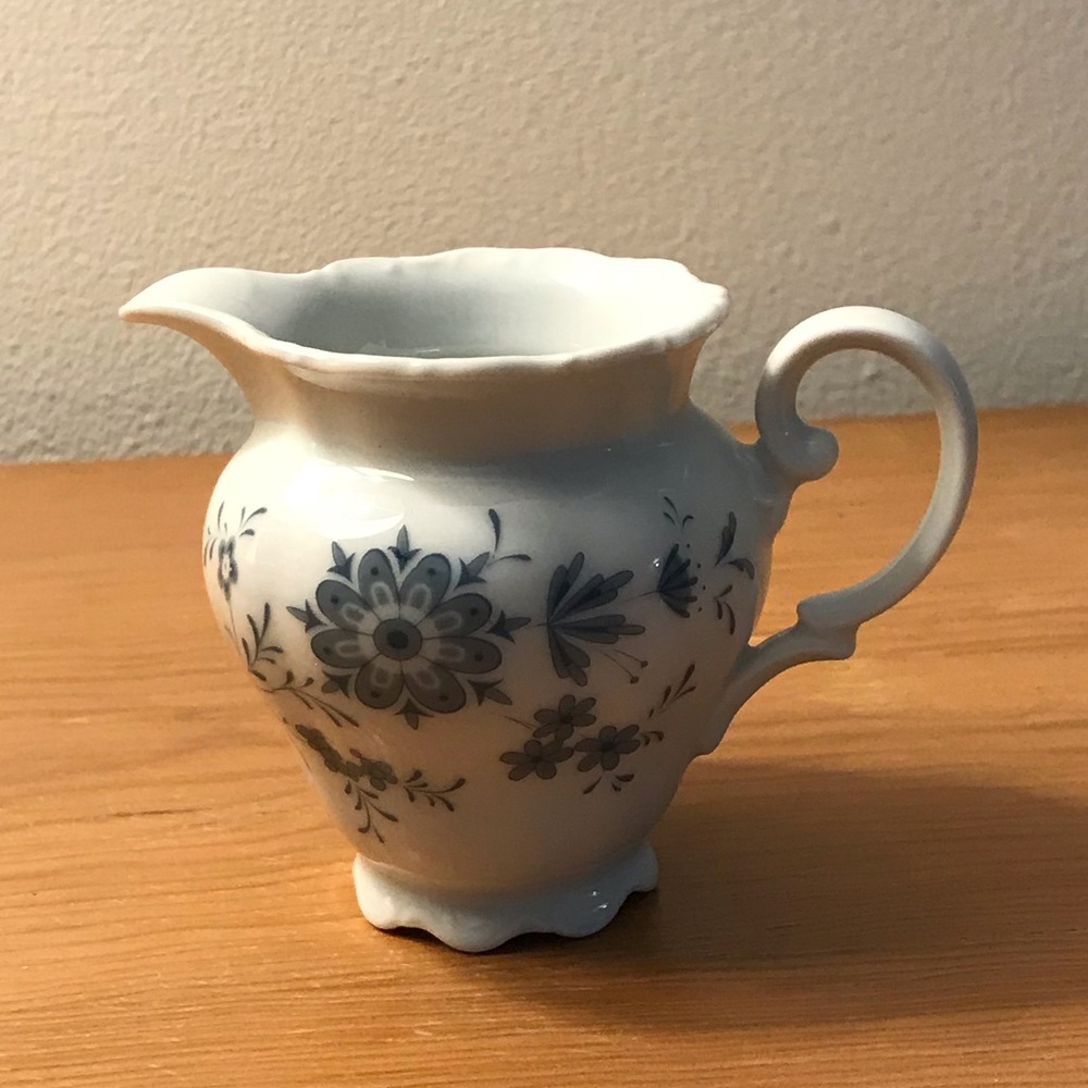 Vintage Porcelain Seltmann Weiden Coffee Creamer